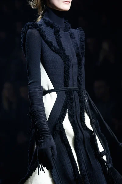 Look 38